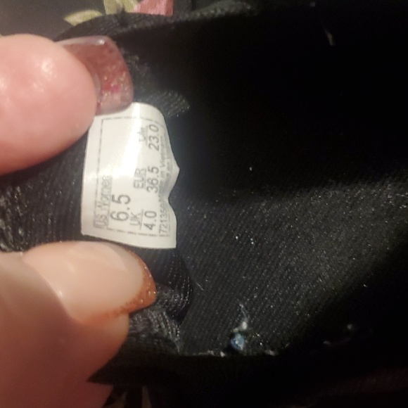 VANS 5.5/7sz. Purple Glitzy pair OR Floral Print on Black sz 6.5 big kids - Picture 5 of 12